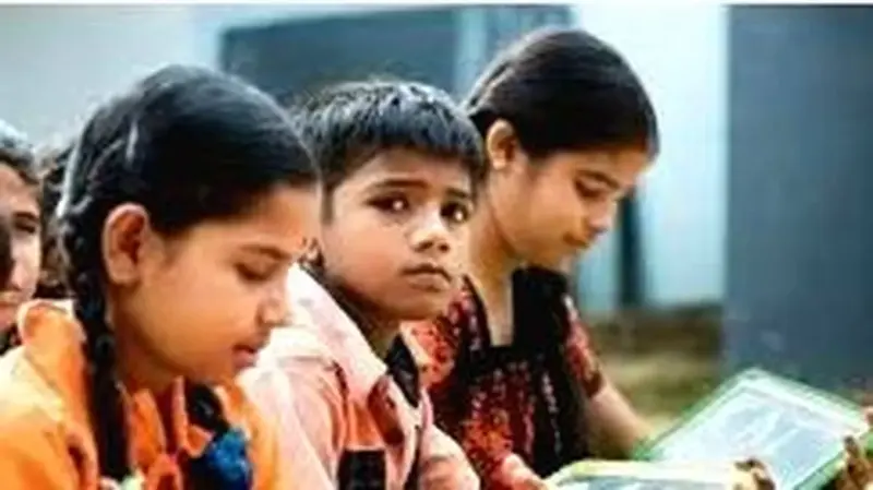 തമിഴ്നാട്ടില് സ്കൂള് ഫീസ് തോന്നുപോലെ പിരിക്കാനാവില്ല