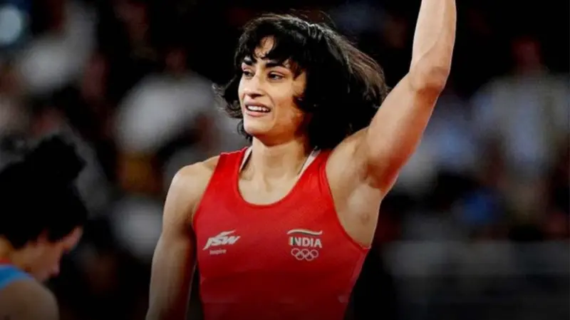 एशियाड ट्रायल्स में हिस्सा लेंगी विनेश फोगाट, सुप्रीम कोर्ट ने WFI को दिया झटका