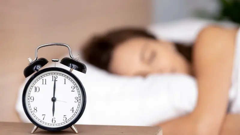 Sleep deprivation is more harmful than chronic insomnia, say experts