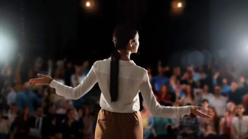 Want to improve your public speaking? Try these AI tools