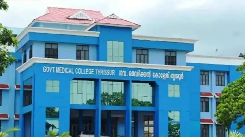 Snakebite on campus: Dr Shreya of Thrissur Medical College rushed to emergency ward