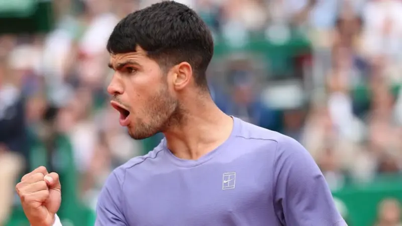 Carlos Alcaraz Blames Schedule After Edging Karen Khachanov to Reach Italian Open Quarterfinals for 1st Time