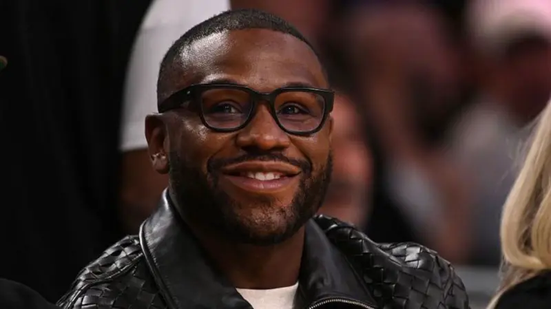 Floyd Mayweather Ordered to Pay $1 Million in Child Support After New Drama Unfolds