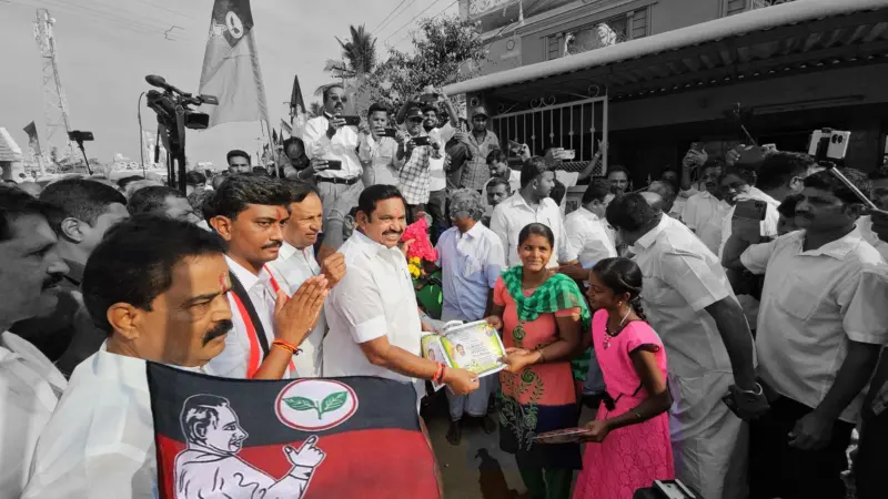 தேர்தல் பிரச்சாரத்தை தொடங்கினார் எடப்பாடி