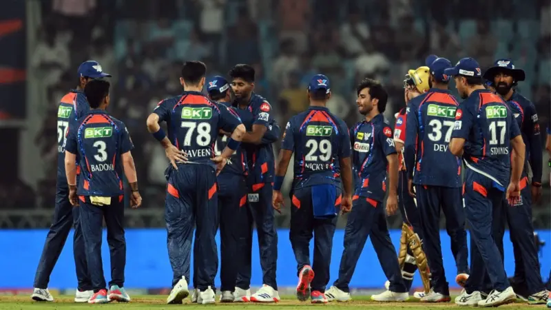 LSGvsGT : தொடர்ந்து 3வது வெற்றி. யாஷ் பந்துவீச்சில் சுருண்டது குஜராத் அணி!