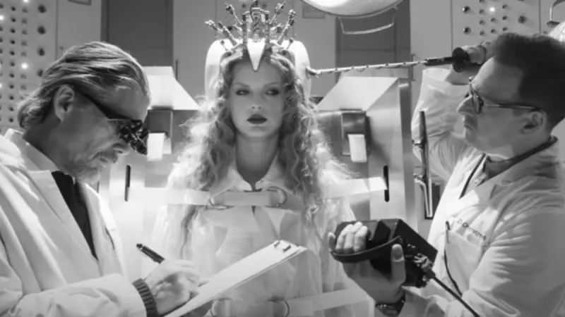 'Quite An Honor': Ethan Hawke and Josh Charles Shower Praises On Taylor Swift After Appearing On Fortnight MV