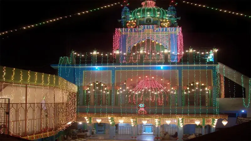 ఉర్సు ఉత్సవాల్లో కరోనా నిబంధనల ఉల్లంఘన... 500 మందిపై కేసు నమోదు!