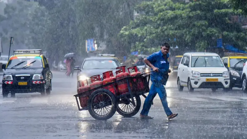 Rain Update: இந்த மாவட்டங்களுக்கு. இடி, மின்னலுடன் மழையும் உண்டு!