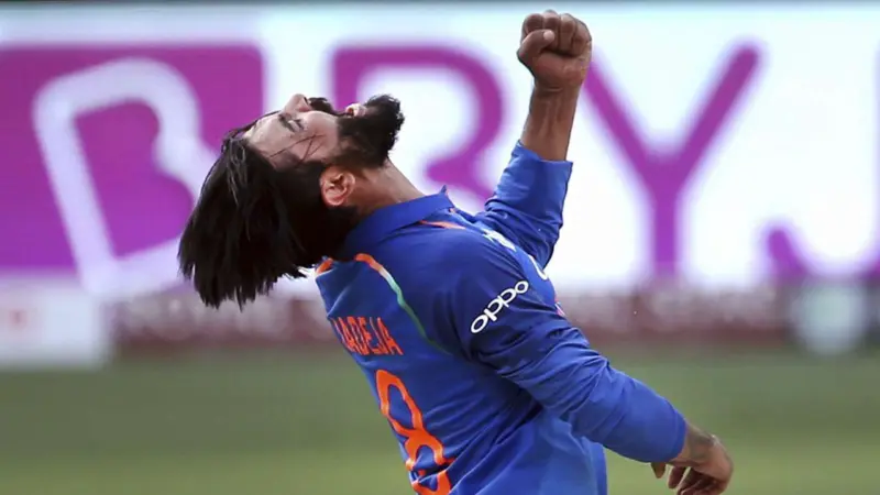 ಸಂಜಯ್ ಮಂಜ್ರೇಕರ್ ಕೈಲಿ ಹೊಗಳಿಸಿಕೊಂಡ ರವೀಂದ್ರ ಜಡೇಜಾ