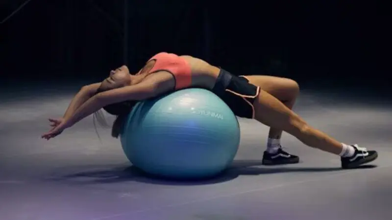 Best gym ball to achieve your fitness goals: Top 10 options to enhance your workout routine