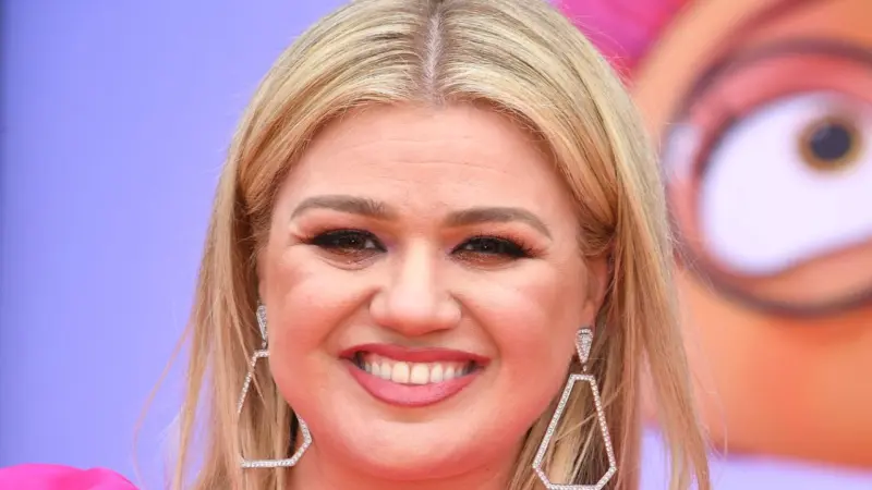 Who Are Kelly Clarkson's Parents? Exploring Personal Life of the Stronger Singer