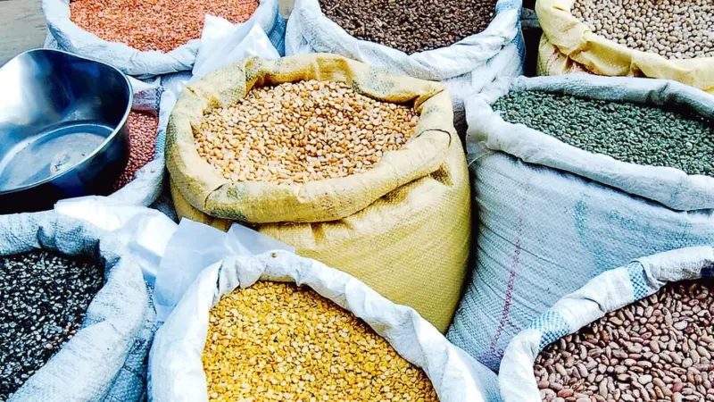 Prices of rice, wheat, atta and pulses fall despite West Asia war