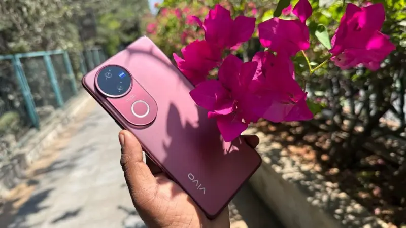 Vivo V50 review: Stylish phone with really good camera