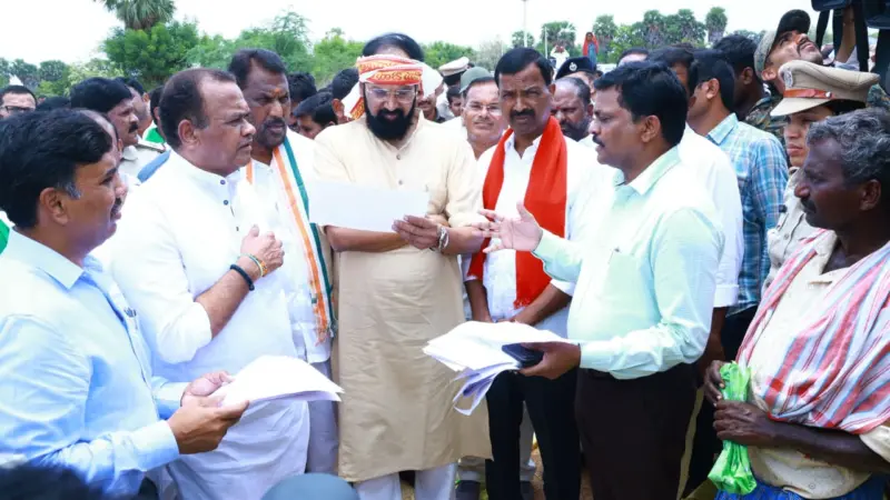 చివరి గింజ వరకు కొంటాం : మంత్రి ఉత్తమ్ కుమార్ రెడ్డి