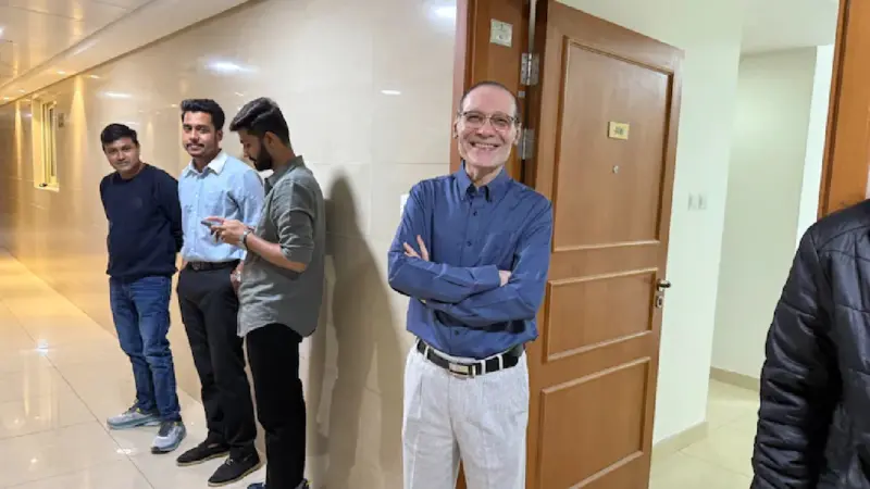 ದುಬೈನಲ್ಲಿ ಸಿಲುಕಿರುವ ಭಾರತೀಯರಿಗಾಗಿ 64 ಫ್ಲಾಟ್‌ಗಳ ಅಪಾರ್ಟ್‌ಮೆಂಟ್‌ ಬಿಟ್ಟುಕೊಟ್ಟ ಉದ್ಯಮಿ!