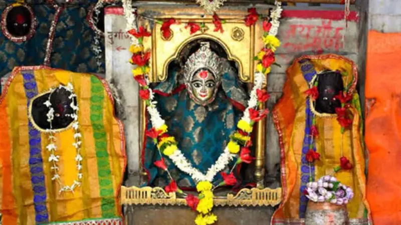 Navratri Day 3 Devoted To Maa Chandraghanta, bestows spiritual power; Puja vidhi details