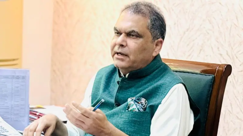 Punjab politics heats up amid probe war