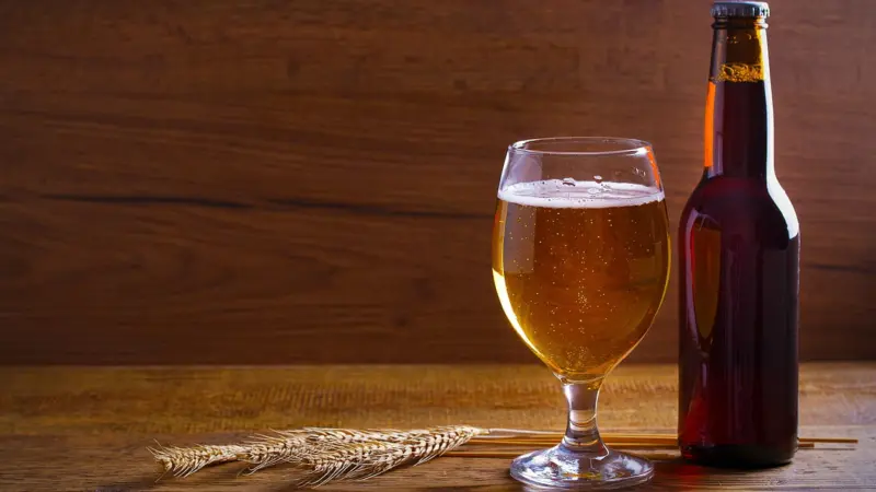 Brewers in India warn of shortages as Iran war hits glass bottle, can makers