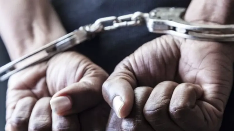 Woman hands over drug-addict son to police in Kerala