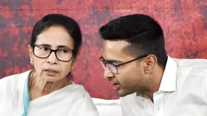 মমতা ও অভিষেকের অতিরিক্ত নিরাপত্তা প্রত্যাহার, বাহিনীর যৌক্তিক পুনর্বিন্যাস নিয়ে মুখ খুললেন ডিজি - এবেলা