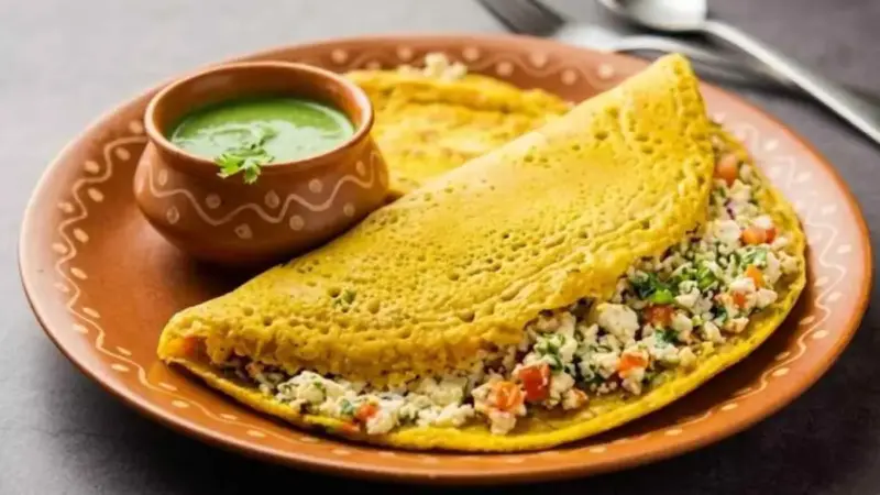 Besan Chilla: नाश्ते को ज़ायकेदार बना देगा बेसन का चीला, मिनटों में होगा तैयार, जानें रेसिपी