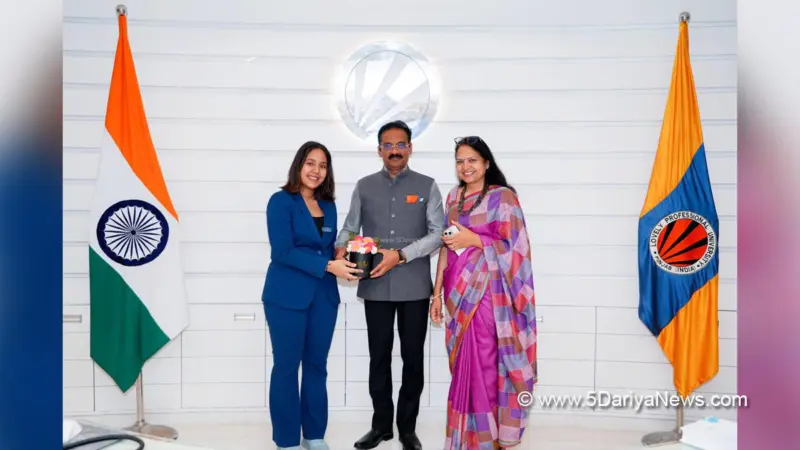 LPU Online Student Vanshika Mittal secured ₹1 Crore Investment on Shark Tank India-5 Campus Special at ₹12 Crore Valuation
