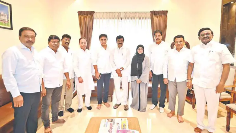 గల్ఫ్ బిడ్డల ఓట్లు పోకుండా చూస్తం.. కేటీఆర్ భరోసా