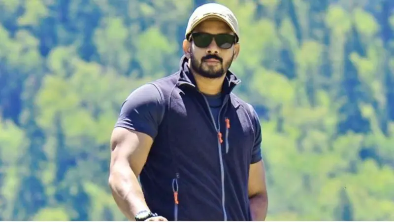 விஜய் சார் படம் ரிலீஸாகுதுனா எங்க படத்தை திட்டமிடமாட்டோம் - நடிகர் பரத்