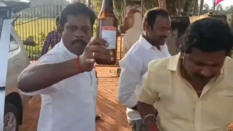 VIRAL VIDEO: విజయ్ పరువు తీస్తున్న MLA.. మద్యం మత్తులో డ్యాన్స్‌