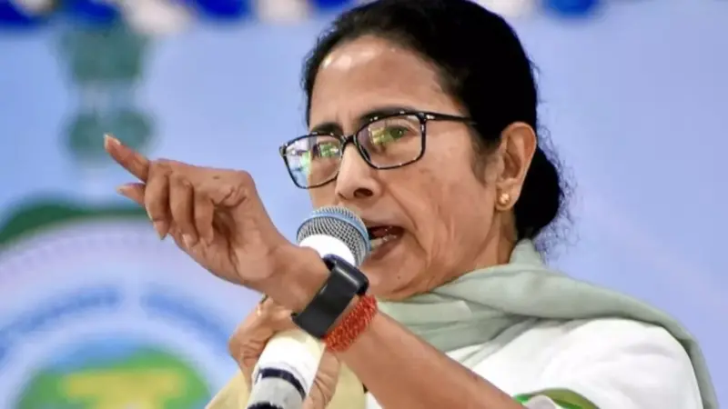 West Bengal election 2026: टीएमसी ने चुनाव आयोग को लिखा पत्र, अधिकारियों की पोस्टिंग पर उठाए सवाल