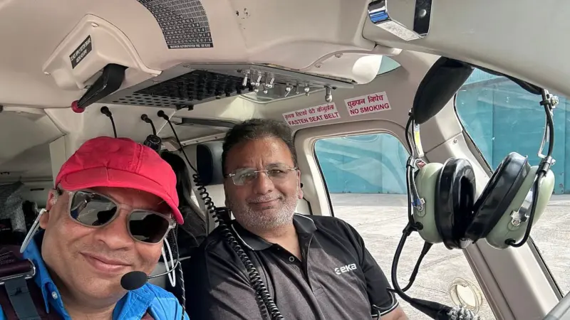 Industrialist takes helicopter after being stuck for 8 hours on Mumbai-Pune Expressway