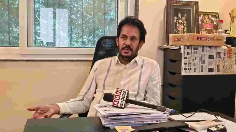 తాటి చెట్టుకాదు.. కల్పవృక్షం