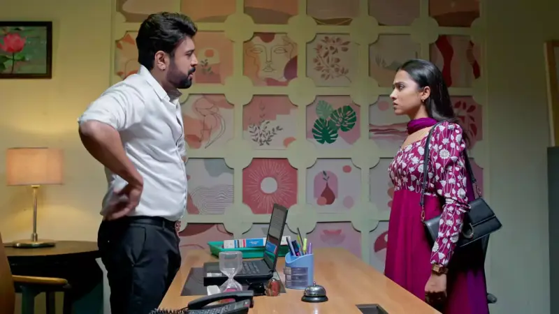 Podharillu  భూషణ్‌కు బుద్ది చెప్పిన చక్రి మహా సర్టిఫికెట్స్ సేఫ్