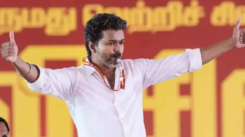 TVK Vijay: తమిళనాడులో కింగ్ మేకర్గా విజయ్..? టీవీకే పార్టీ కీలక సమావేశం.. 17-సి ఫారాలు ఎందుకు?