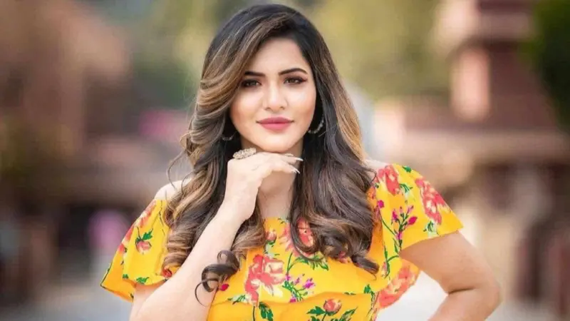 Bigg Boss star Ashu Reddy booked for duping NRI in Rs 9.35 cr 'marriage scam'