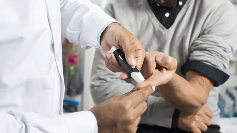 డయాబెటిస్ రోగులు ఎండాకాలం ఈ 3 పదార్థాలు తింటే విషం తిన్నట్లే..