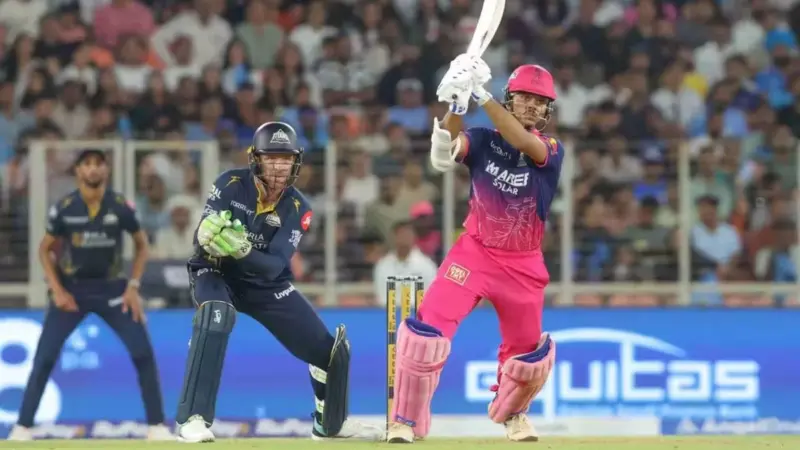यशस्वी जायसवाल ने IPL में बनाया अद्भुत रिकॉर्ड, 19 सालों में पहली बार हुआ ऐसा