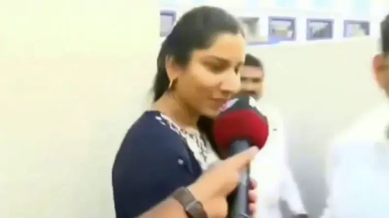 Watch: Vishnupriya Faces Media, Viral "Mummy" Reaction