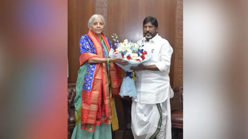 కేంద్ర ఆర్థిక మంత్రి నిర్మలాసీతారామన్ తో భట్టి విక్రమార్క భేటీ !
