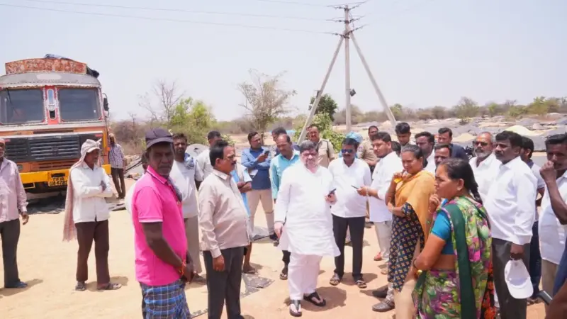 హుస్నాబాద్ నియోజకవర్గంలో మంత్రి పొన్నం ప్రభాకర్ పర్యటన