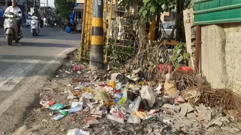'Garbage Hotspots': Residents Slam Civic Conditions in Hatigaon, Beltola