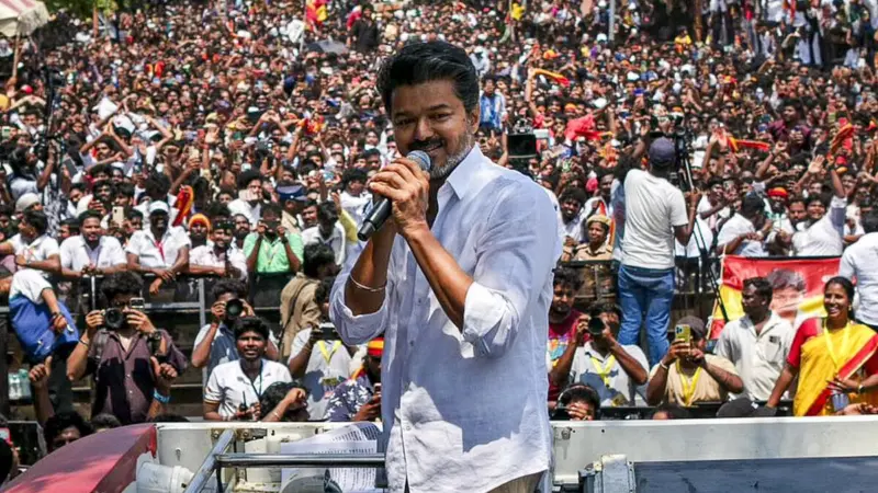 Tamil Nadu Assembly Elections 2026 | Case filed against TVK chief Vijay for violating MCC