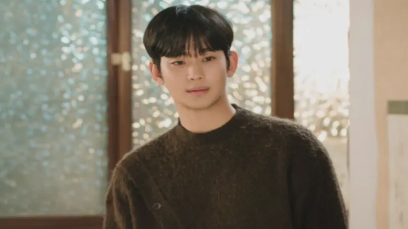 Kim Soo Hyun to continue Good Day filming amid Kim Sae Ron dating scandal, contrary to previous reports