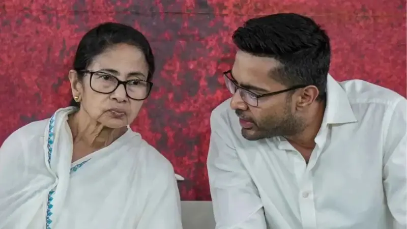 ভবানীপুরে সাবধানী তৃণমূল? গণনার আগের রাতে এজেন্টদের নিয়ে কালীঘাটে বৈঠকে মমতা