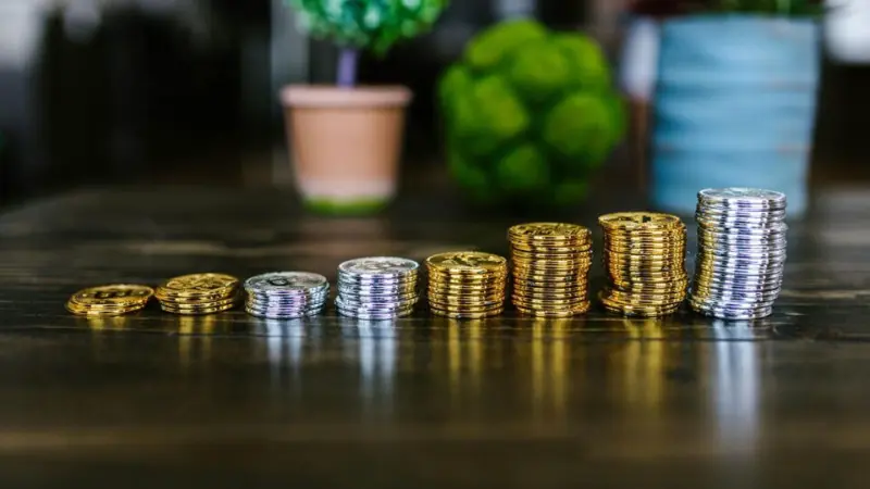 Overseas equity mutual funds outperform as Indian stock market slumps