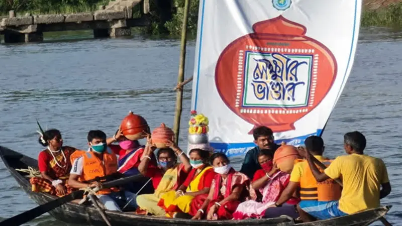 লক্ষ্মীর ভাণ্ডার বন্ধের হুঁশিয়ারি তৃণমূল কংগ্রেস নেত্রীর