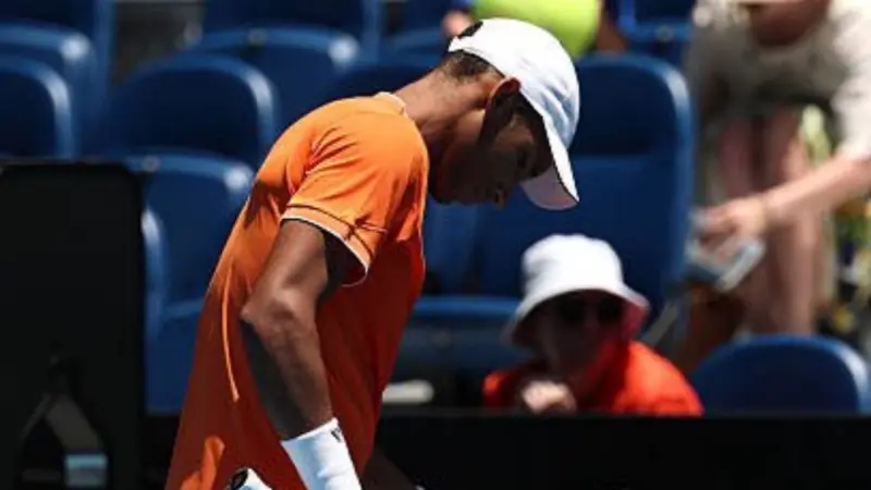Felix Auger-Aliassime Struggling to Find Answers for his Injury After Retiring from his Australian Open First Round