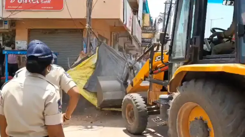 50 sheds removed in Malkajgiri anti encroachment drive