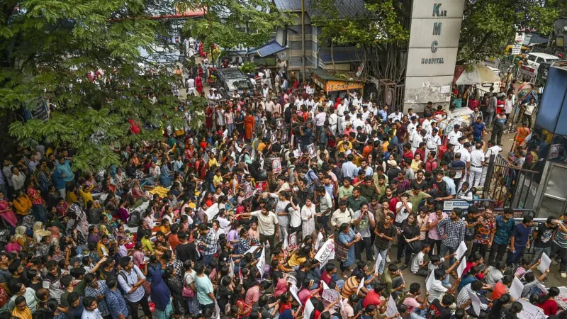 West Bengal govt suspends 3 IPS officers over 'lapses' in initial probe into RG Kar rape-murder case