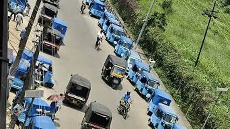Unregulated three-wheelers trigger traffic chaos and public outrage in Dibrugarh
